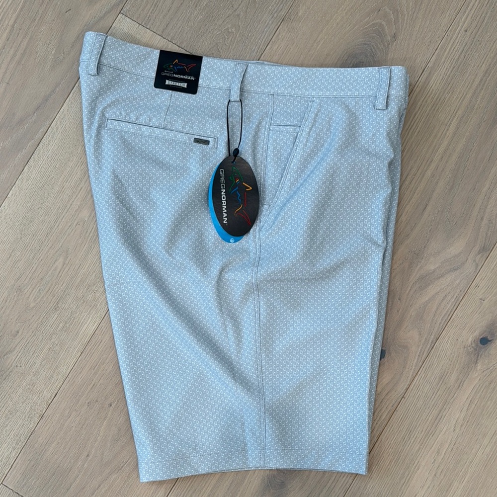 Greg Norman Collection Gray Flat Front Shorts